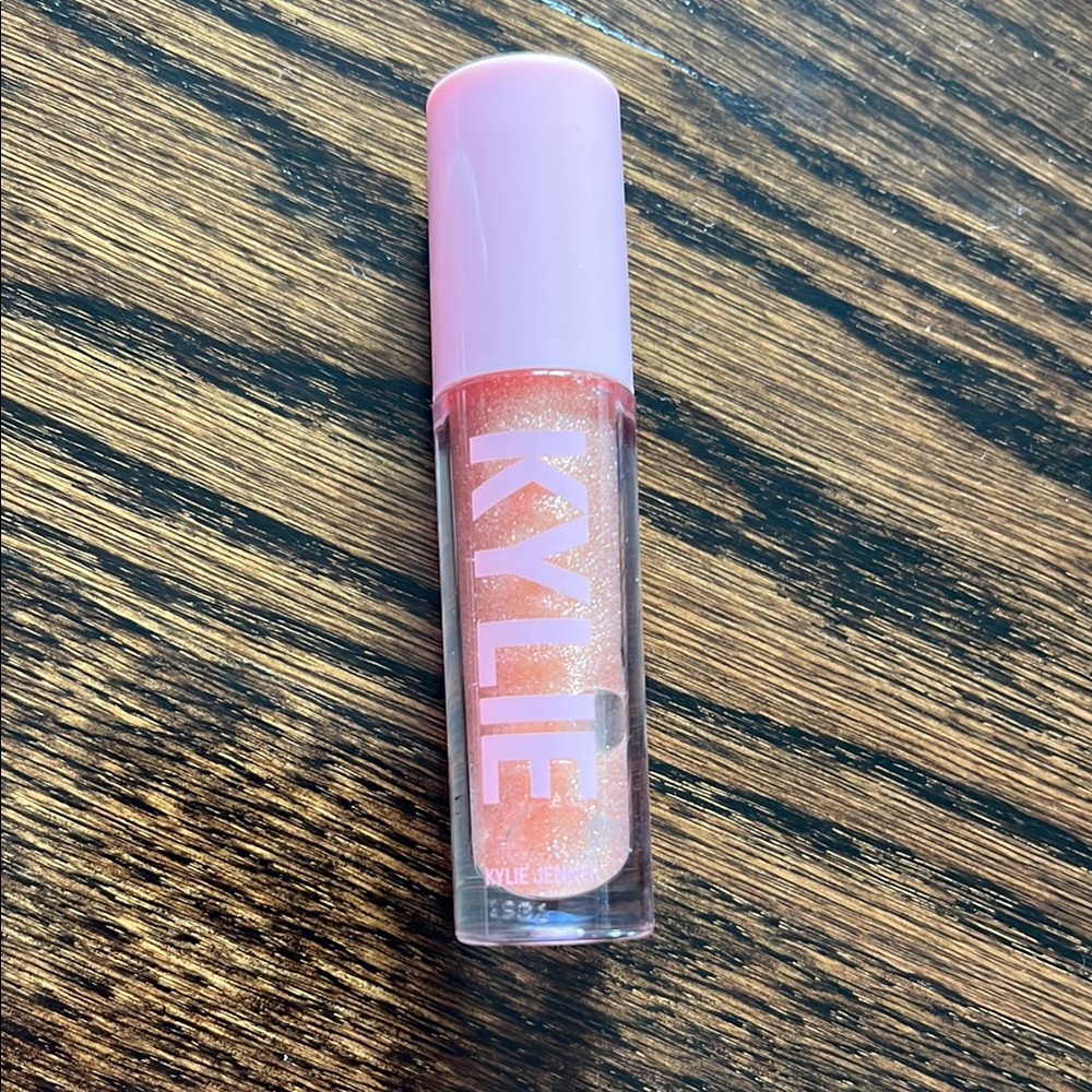 Kylie high gloss in oh you fancy?